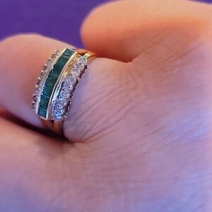Vintage size 8 emerald and diamond ring 14k gold